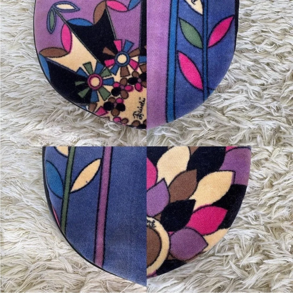 Emilio Pucci Vintage Clutch Bag Velour Blue Floral Patterned and Multicolor‎ Bag